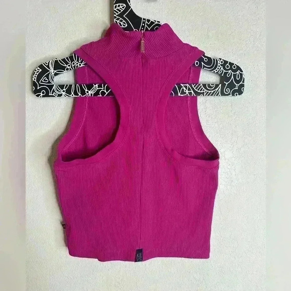 Sold Athleta Keys Rib Crop Tank hot pink size Extra small - Picture 2 of 6